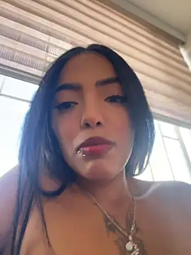 Snapshot of pursena_ chatting on 07/28/26, 04:27 pursena online show from 07/28/26, 04:27