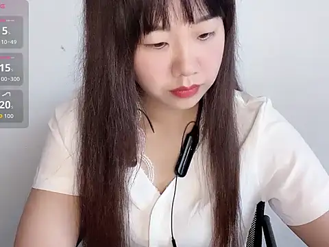 G-nuonuo online show from 06/17/26, 01:27