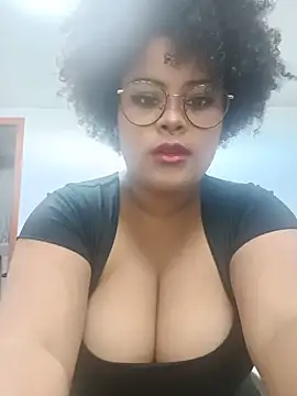 Lolacurly69 online show from 06/12/26, 09:34
