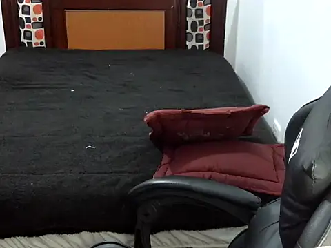 Lolacurly69 online show from 06/20/26, 02:38