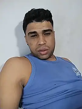 Snapshot of moreno1c chatting on 06/07/26, 04:50 moreno1c online show from 06/07/26, 04:50