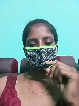 Snapshot of Tamil-chithura chatting on 07/12/26, 03:57 Tamil-chithura online show from 07/12/26, 03:57