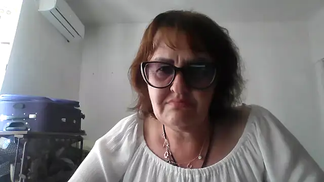 ErikaXShine online show from 06/21/26, 12:44