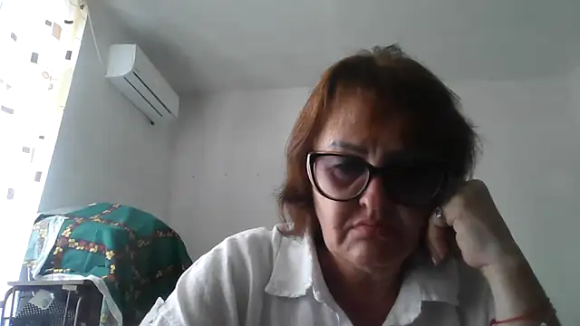 ErikaXShine online show from 06/29/26, 12:16