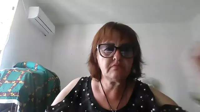 ErikaXShine online show from 06/28/26, 12:00