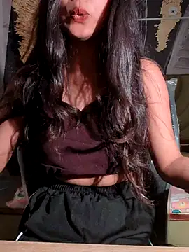 sanaya darling online show from 06/12/26, 04:27