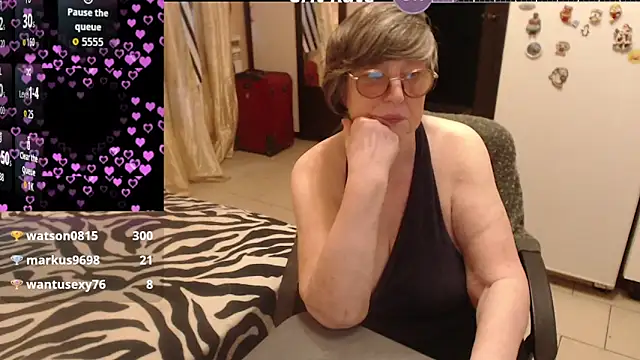 Snapshot of Sharon_Amore chatting on 07/01/26, 06:41 Sharon Amore online show from 07/01/26, 06:41