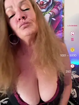 MumGabriela online show from 06/19/26, 07:47