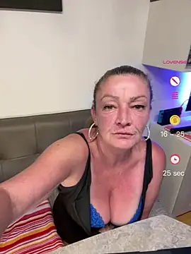 MumGabriela online show from 07/26/26, 07:43
