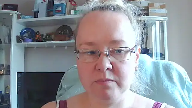 Viola27 online show from 07/15/26, 04:52