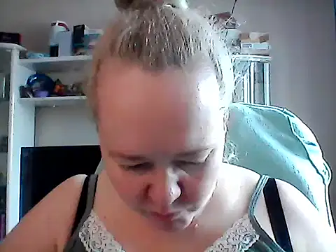 Viola27 online show from 06/12/26, 06:44