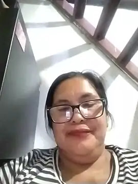 Snapshot of ClassyLady51 chatting on 06/07/26, 12:10 ClassyLady51 online show from 06/07/26, 12:10