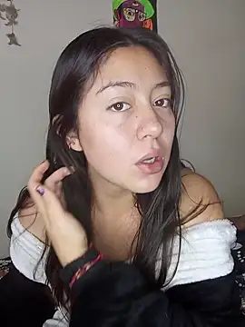 Antonella Moreau online show from 06/19/26, 01:17