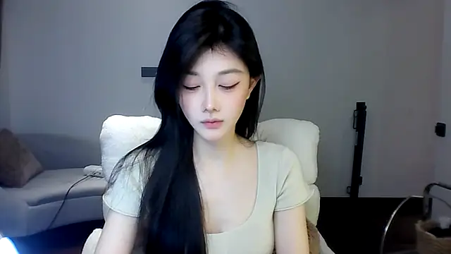 SylvieMaya online show from 07/20/26, 03:58