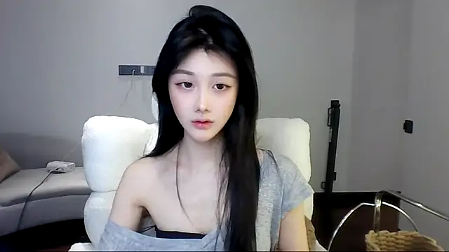 SylvieMaya online show from 07/07/26, 03:04