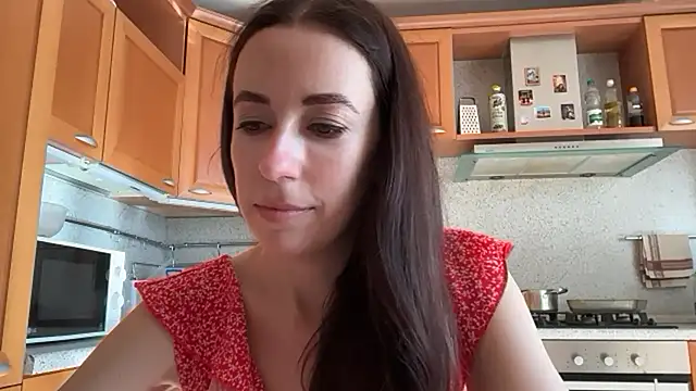 Snapshot of Flamingo_Queen chatting on 07/12/26, 04:57 Flamingo Queen online show from 07/12/26, 04:57