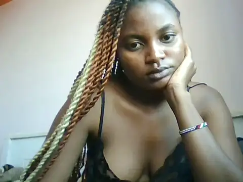 tamdiva1 online show from 06/15/26, 09:31