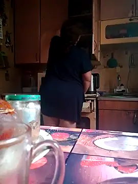 oksana72 online show from 10/16/25, 07:16