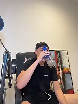clarkdangerous online show from 06/09/26, 12:22