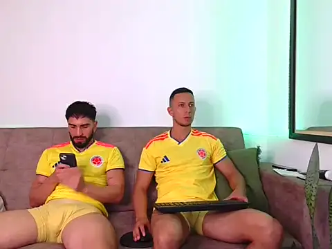 TheLatinBoyfriends online show from 06/22/26, 02:17