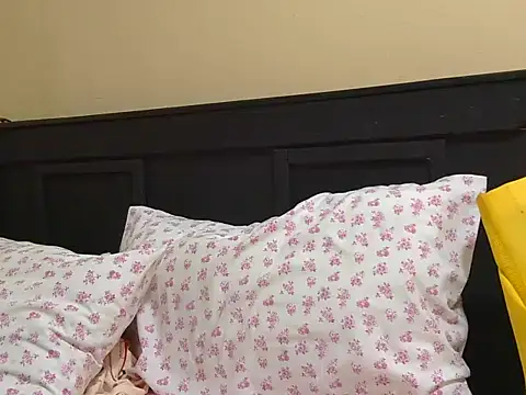 kinkydolll online show from 07/04/26, 07:51