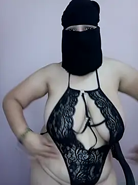 hot farawla00 online show from 07/01/26, 10:04