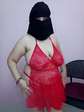 hot farawla00 online show from 06/17/26, 09:19