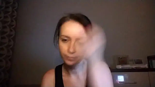 JenniferAlone online show from 07/07/26, 09:18