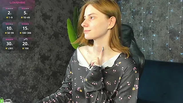 Lilli Rivera online show from 07/06/26, 12:28