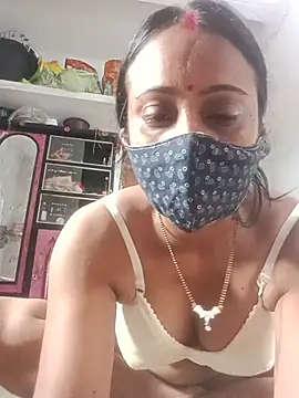 Simi-hot-boudi online show from 07/20/26, 03:47