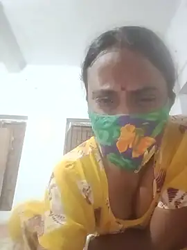 Simi-hot-boudi online show from 06/25/26, 05:51