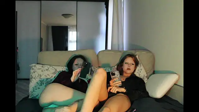 Catherine19Hunt online show from 06/19/26, 06:36