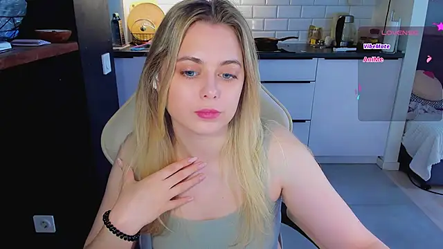blonde kellyy online show from 06/19/26, 03:45