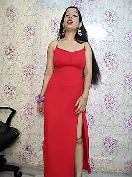 Queen Rosyy online show from 07/01/26, 03:29