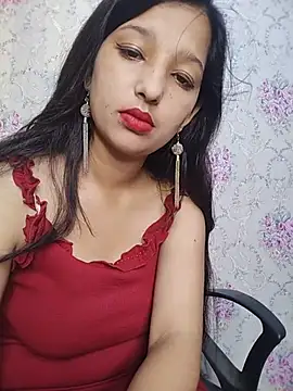 Queen Rosyy online show from 07/13/26, 05:07