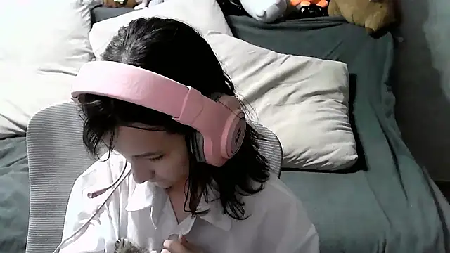 Lilfain baby online show from 07/24/26, 11:17