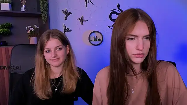 naomi perl online show from 08/01/26, 09:29