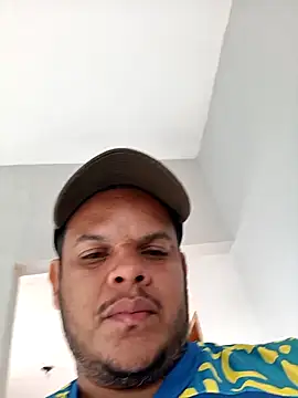 FFelipe000777 online show from 07/28/26, 11:17