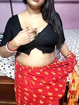 Snapshot of SWEETY-099 chatting on 07/18/26, 04:10 SWEETY-099 online show from 07/18/26, 04:10