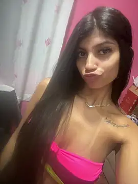 Snapshot of anamayla1 chatting on 07/15/26, 10:39 anamayla1 online show from 07/15/26, 10:39