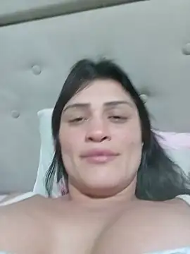 Snapshot of Milabri chatting on 07/24/26, 03:57 Milabri online show from 07/24/26, 03:57