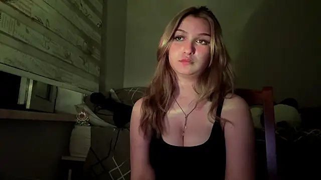 CloudyFoxy online show from 06/16/26, 09:04