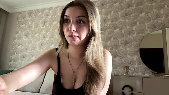 CloudyFoxy online show from 07/16/26, 05:15