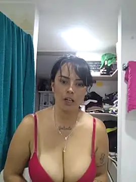 Juanita6908 online show from 06/10/26, 11:28