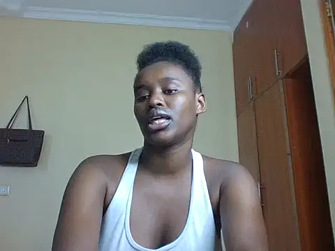 Prettygodess1 online show from 07/12/26, 09:21