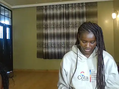Prettygodess1 online show from 06/11/26, 05:48
