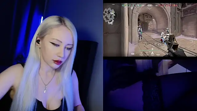 Snapshot of roxxyrowe chatting on 07/07/26, 10:46 roxxyrowe online show from 07/07/26, 10:46
