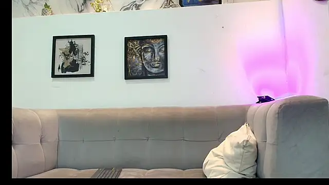 Hot skinny guys online show from 06/20/26, 07:30