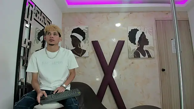 Hot skinny guys online show from 07/11/26, 07:25