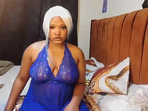 PrettyNyra online show from 06/21/26, 07:30